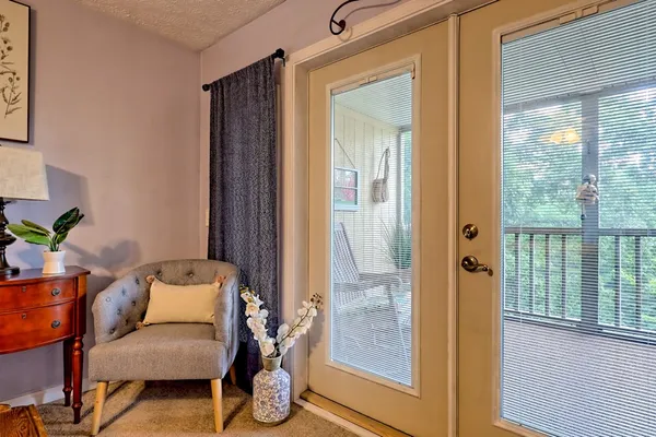 $299,000 | 300 Ginger Creek Lane, Clayton, GA 30525