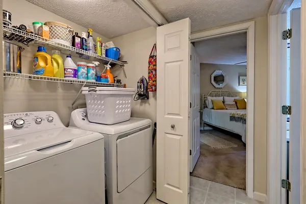 $299,000 | 300 Ginger Creek Lane, Clayton, GA 30525