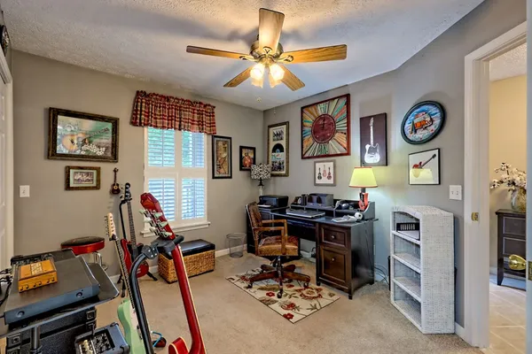 $299,000 | 300 Ginger Creek Lane, Clayton, GA 30525