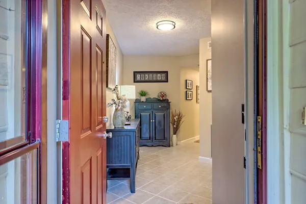 $299,000 | 300 Ginger Creek Lane, Clayton, GA 30525