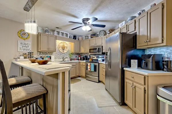 $299,000 | 300 Ginger Creek Lane, Clayton, GA 30525