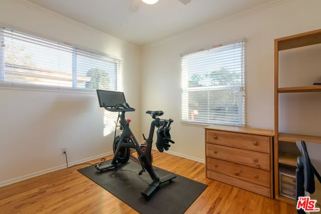 $4,900 | 16641 Gilmore Street, Lake Balboa, CA 91406