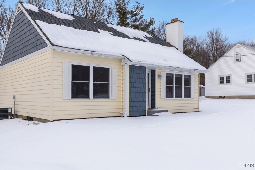 115 Tarlton Road Deerfield, NY 13502 - Photo 3 of 43