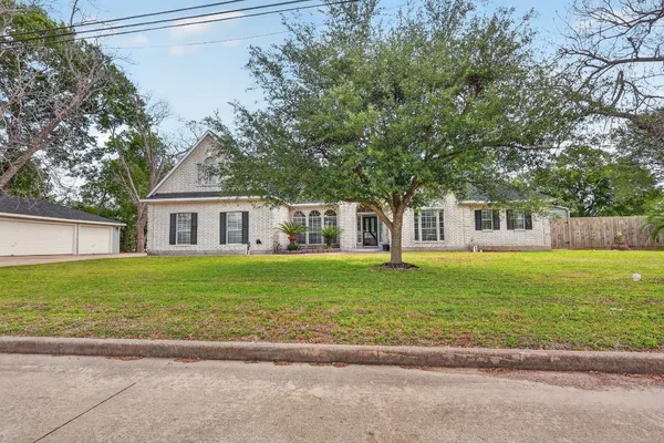 $649,999 | 4323 Young Street, Pasadena, TX 77504