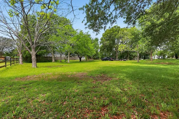 $649,999 | 4323 Young Street, Pasadena, TX 77504