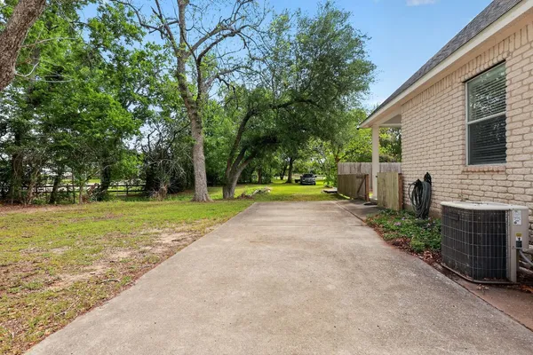 $649,999 | 4323 Young Street, Pasadena, TX 77504