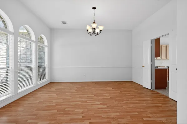 $649,999 | 4323 Young Street, Pasadena, TX 77504