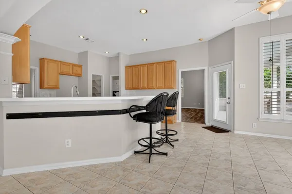 $649,999 | 4323 Young Street, Pasadena, TX 77504