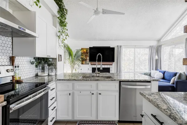 $350,000 | 888 South Reed Court, Unit B, Lakewood, CO 80226