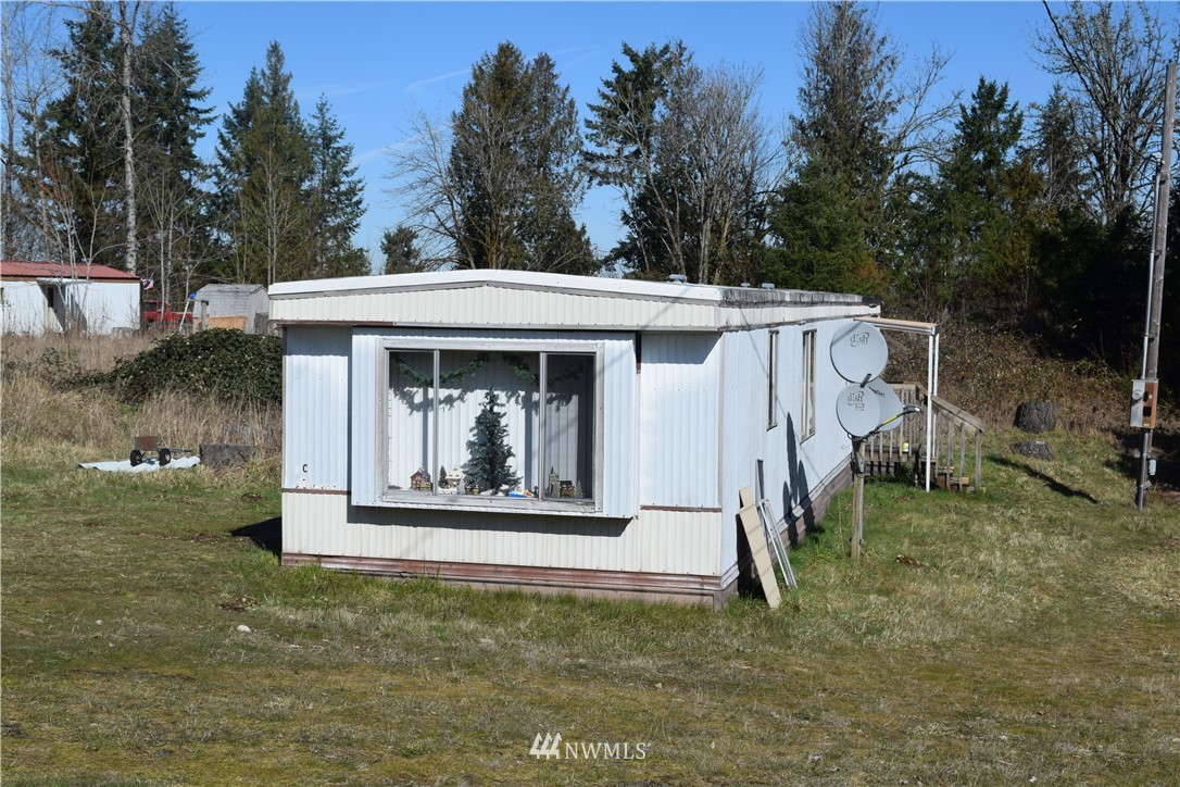 14504 Berry Valley Road Southeast Yelm, WA 98597 - Photo 12 of 17