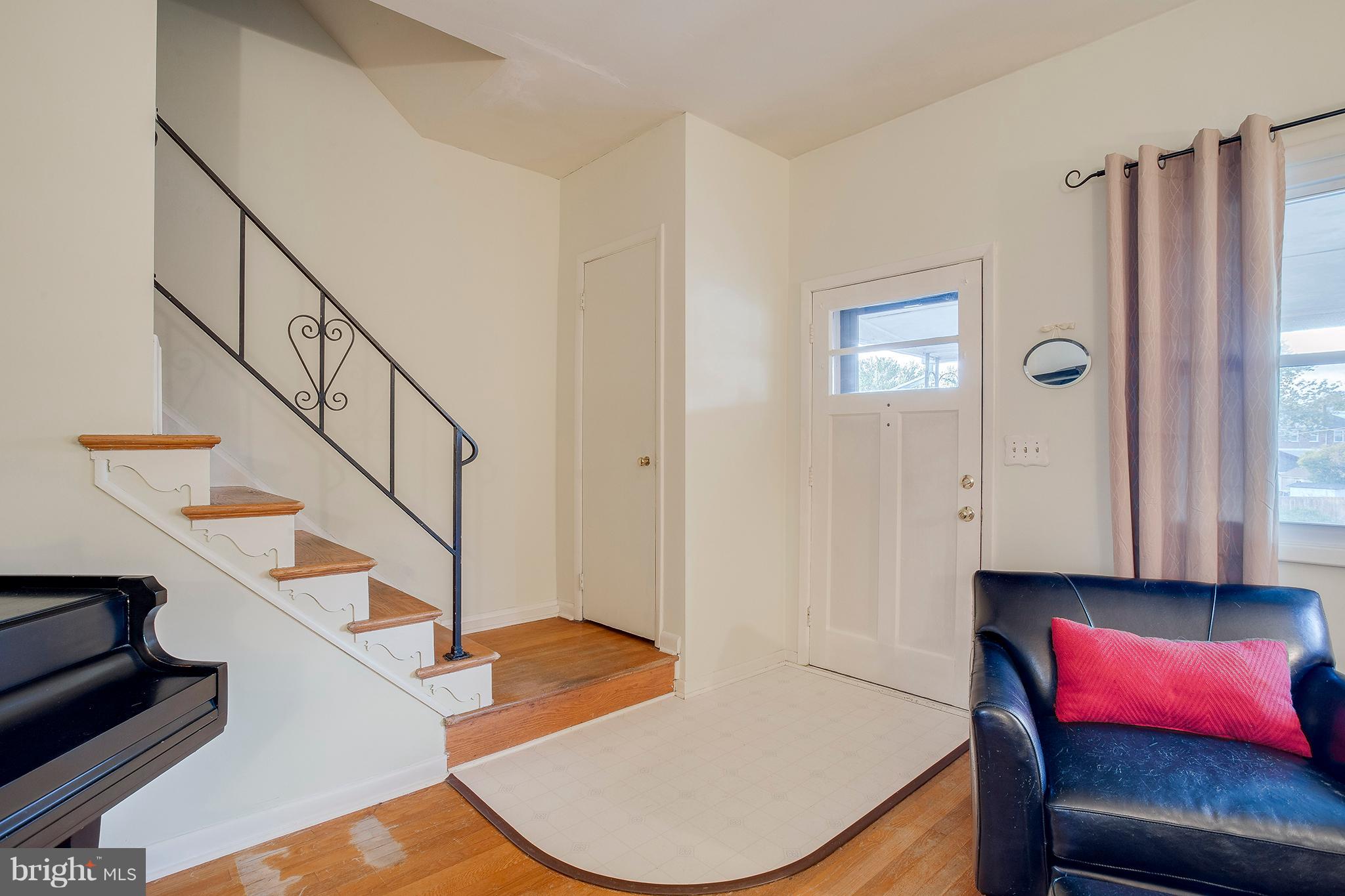 2117 Pitney Road Baltimore, MD 21234 - Photo 3 of 30 Gallery Image 3
