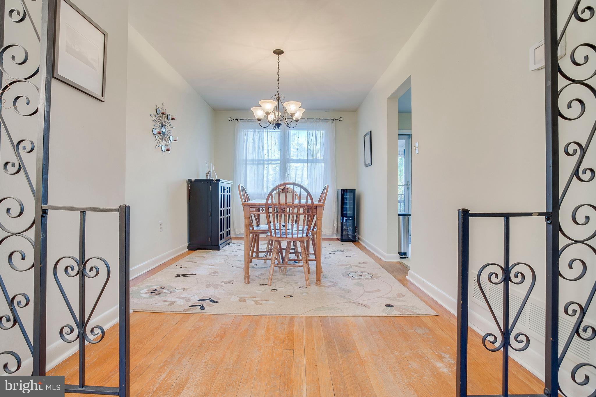 2117 Pitney Road Baltimore, MD 21234 - Photo 8 of 30 Dining Room