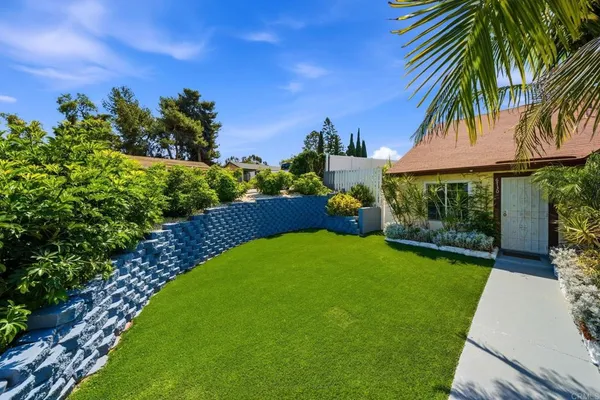 $729,900 | 6730 Mezin Way, San Diego, CA 92114