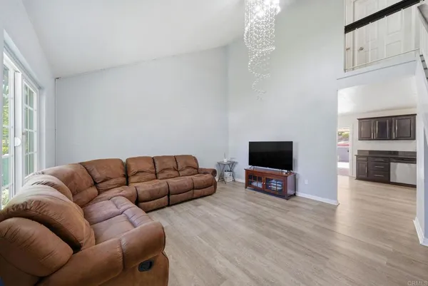 $729,900 | 6730 Mezin Way, San Diego, CA 92114
