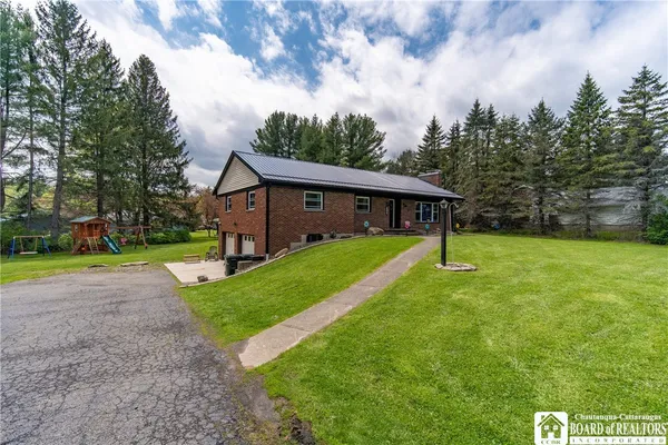 $299,900 | 1993 Buffalo St Extension, Ellicott, NY 14701