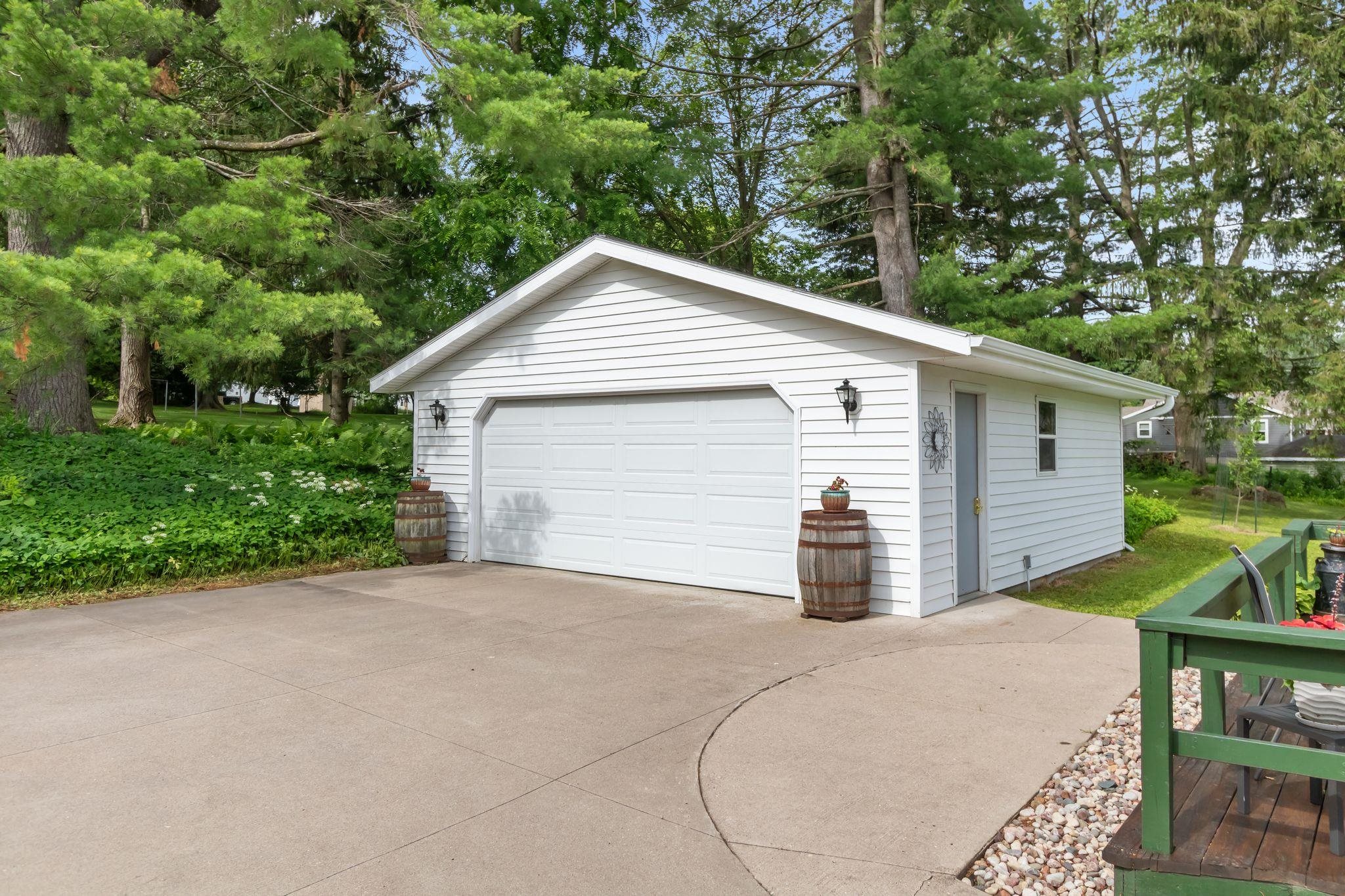 190 Division Street Iola, WI 54945 - Photo 31 of 40