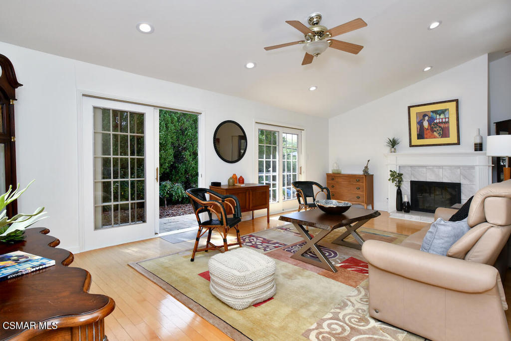 5342 Lewis Road Agoura Hills, CA 91301 - Photo 6 of 76