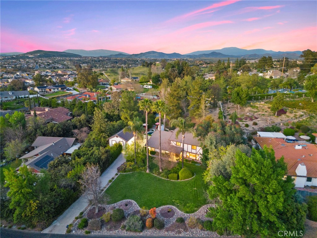 40440 Calle Torcida Temecula, CA 92591 - Photo 48 of 48 a view of a city with mountains in the background