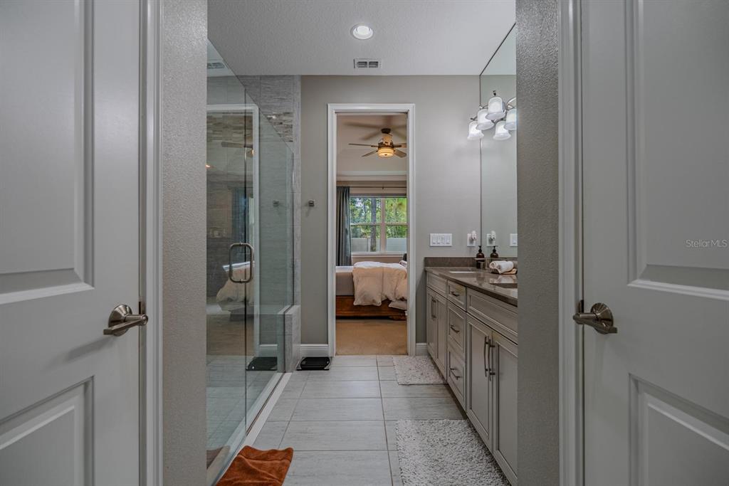 11716 Wrought Pine Loop Riverview, FL 33569 - Photo 29 of 57