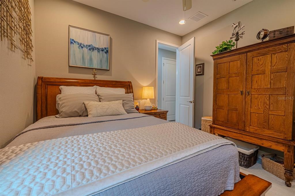 11716 Wrought Pine Loop Riverview, FL 33569 - Photo 31 of 57