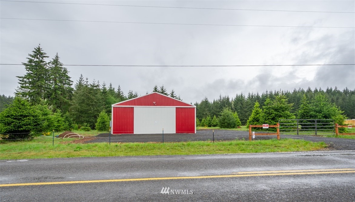 253 Tennessee Road Winlock, WA 98596 - Photo 3 of 12