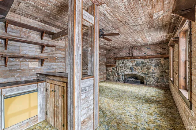 $499,900 | 22651 Riley Road, Lakeville, IN 46536