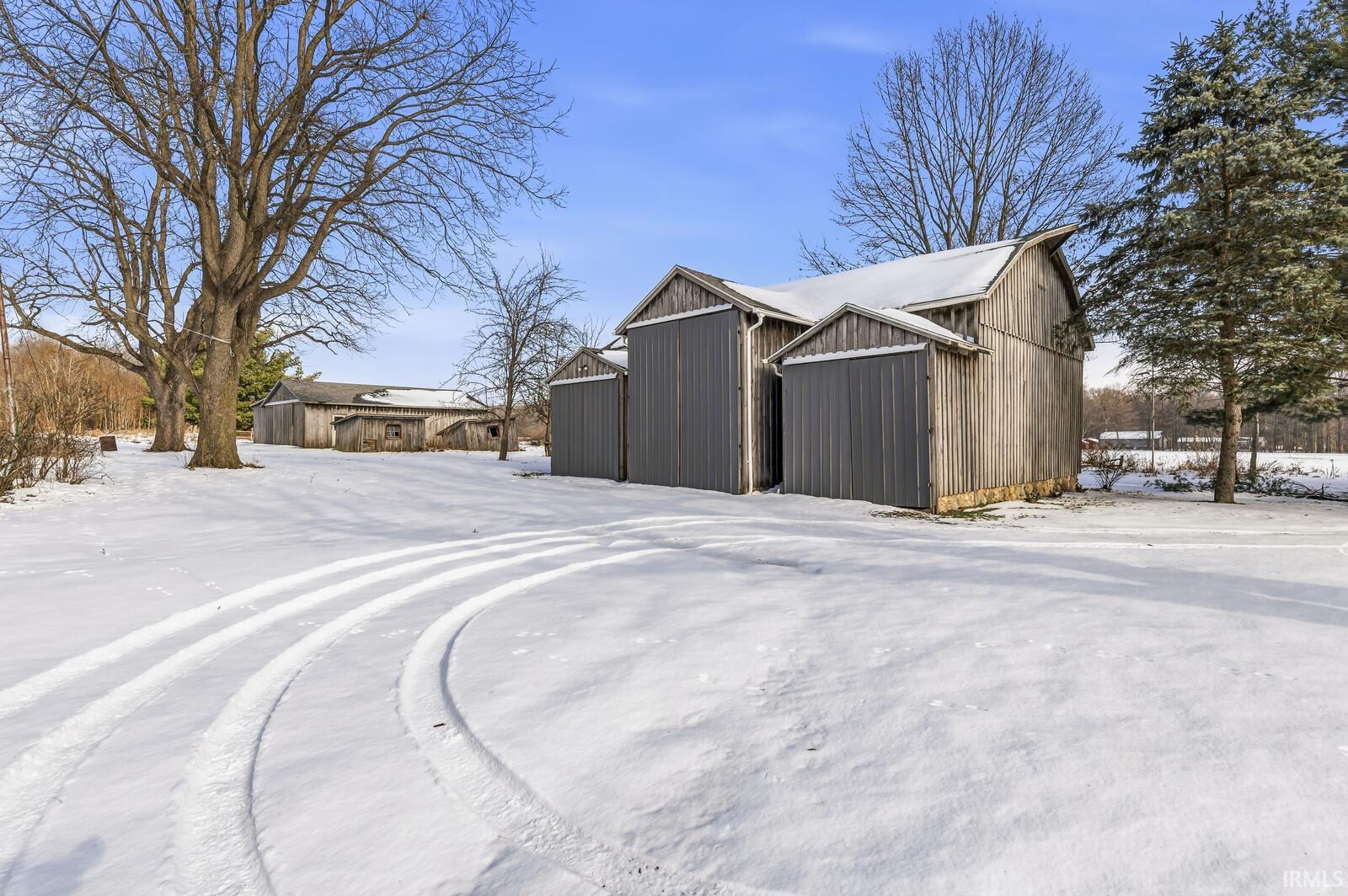 22651 Riley Road Lakeville, IN 46536 - Photo 29 of 36