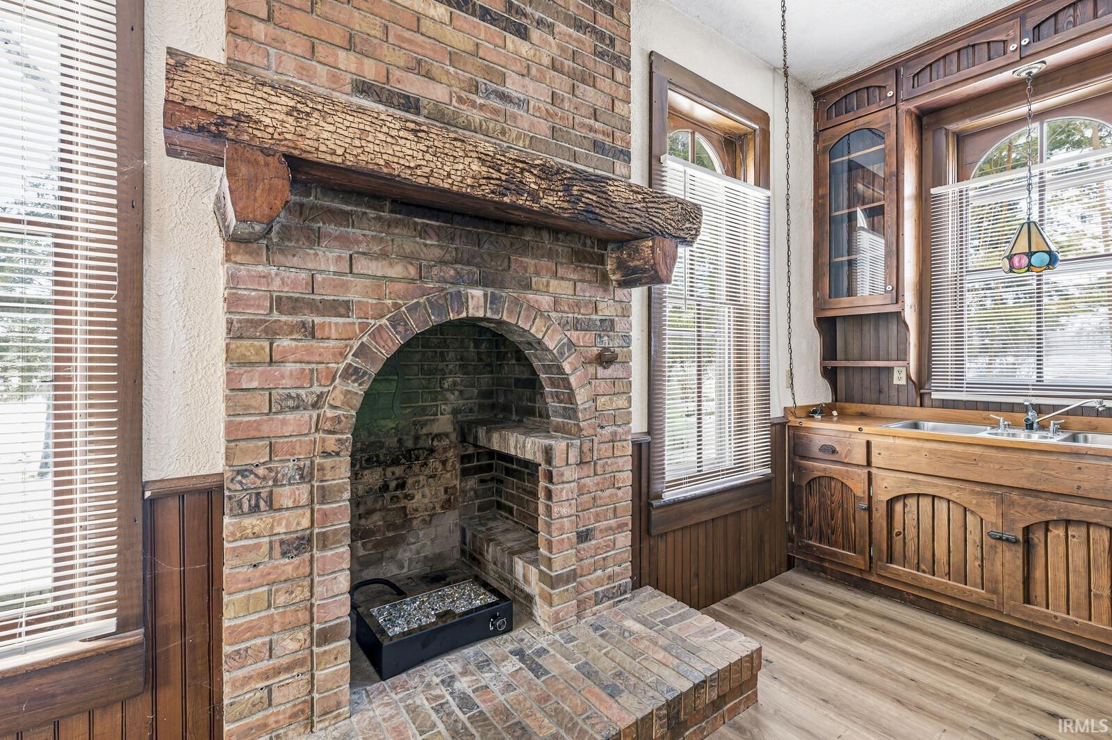 22651 Riley Road Lakeville, IN 46536 - Photo 8 of 36