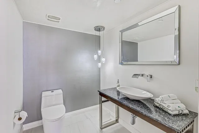 $16,000 | 5280 North Ocean Drive, Unit 12F, Singer Island, FL 33404