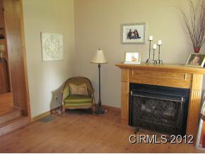 7842 West Division Road Tipton, IN 46072 - Photo 2 of 16 Gallery Image 2