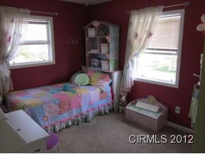 7842 West Division Road Tipton, IN 46072 - Photo 10 of 16 Gallery Image 10
