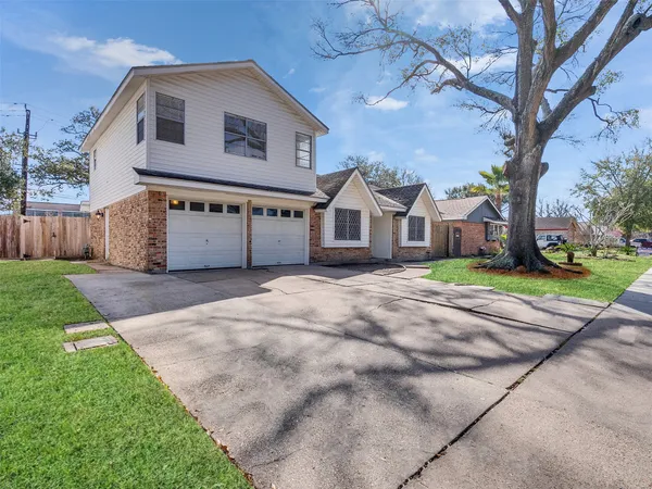 $309,990 | 2305 Peach Lane, Pasadena, TX 77502