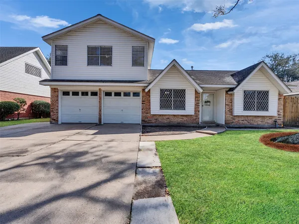 $309,990 | 2305 Peach Lane, Pasadena, TX 77502