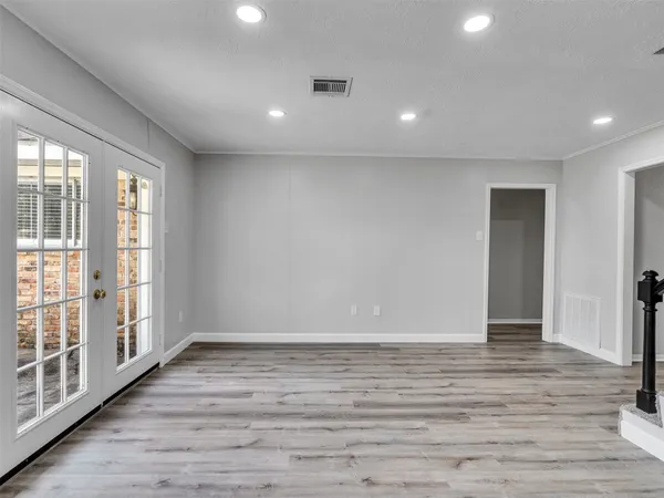 $309,990 | 2305 Peach Lane, Pasadena, TX 77502