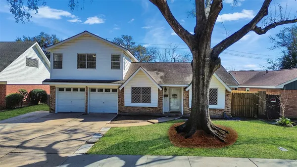 $299,990 | 2305 Peach Lane, Pasadena, TX 77502