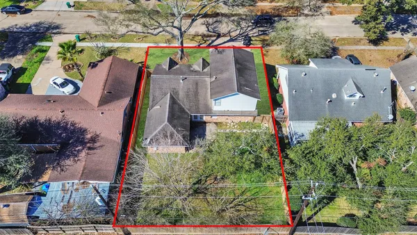 $309,990 | 2305 Peach Lane, Pasadena, TX 77502