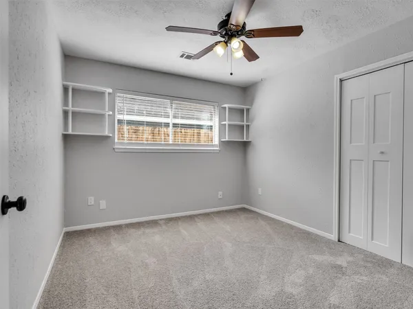 $309,990 | 2305 Peach Lane, Pasadena, TX 77502