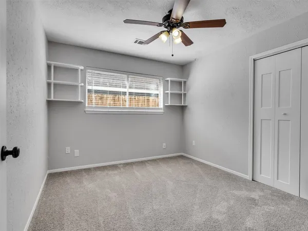 $299,990 | 2305 Peach Lane, Pasadena, TX 77502