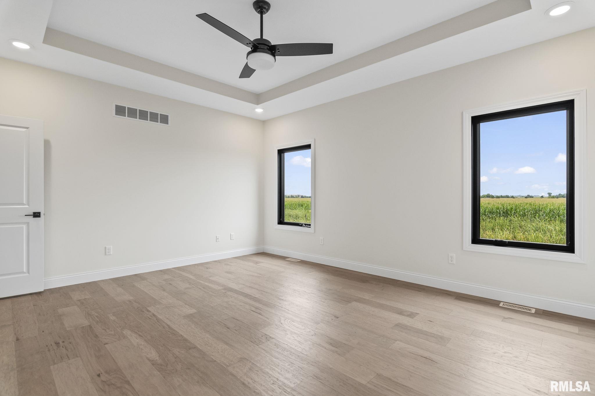 5226 Verdant Lane Springfield, IL 62711 - Photo 14 of 37 Gallery Image 14