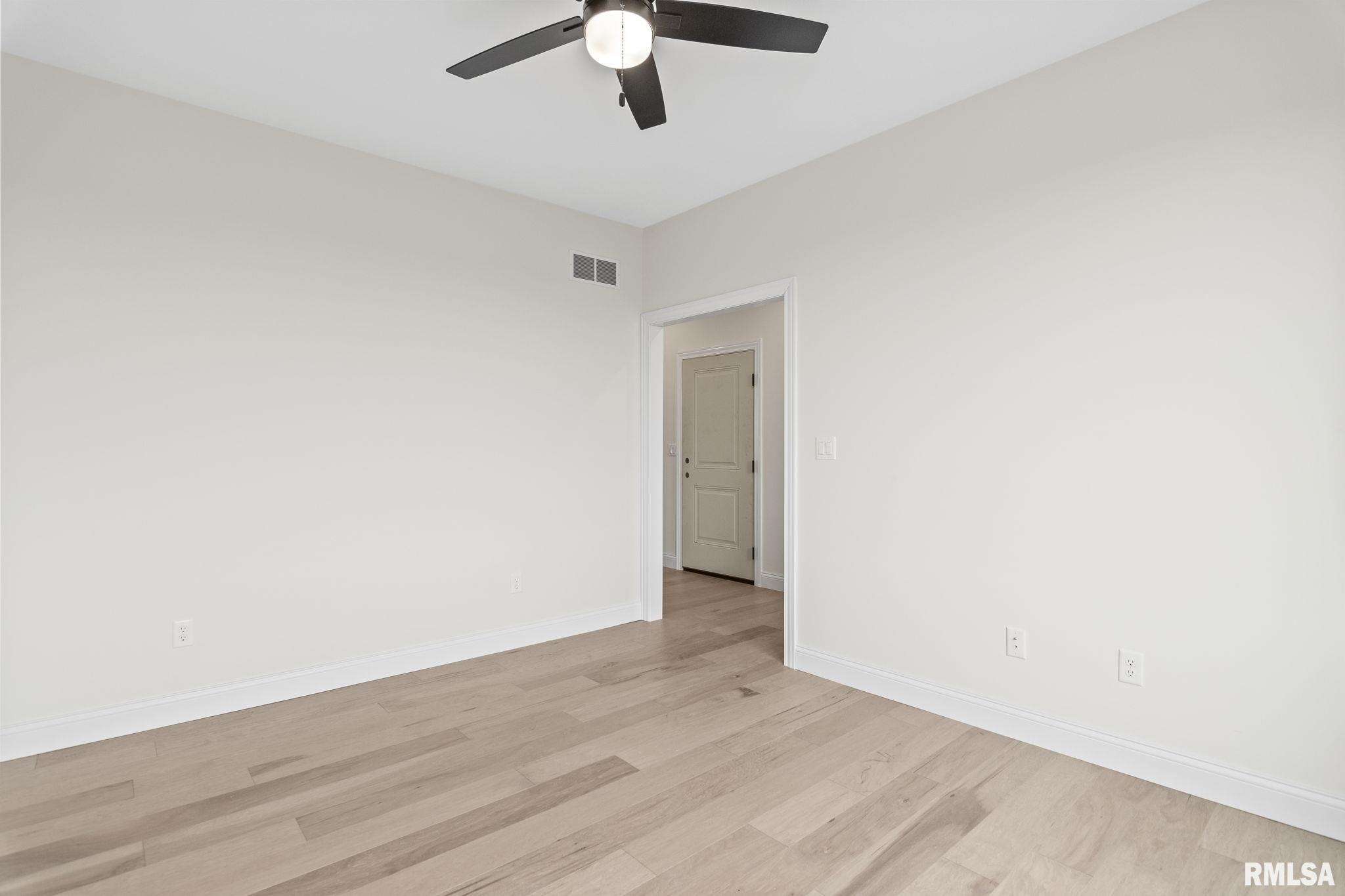5226 Verdant Lane Springfield, IL 62711 - Photo 20 of 37 Gallery Image 20