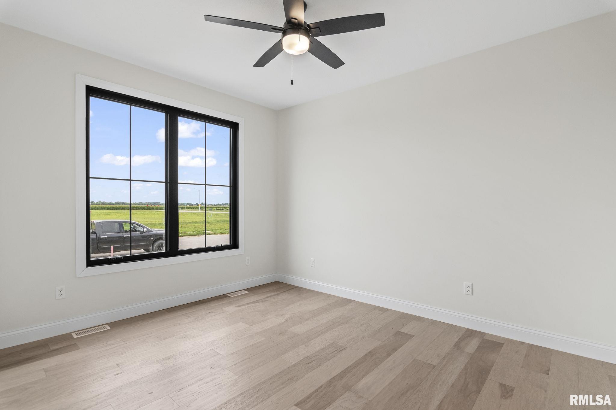 5226 Verdant Lane Springfield, IL 62711 - Photo 23 of 37 Gallery Image 23