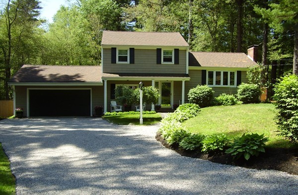 21 Spring Street Norfolk, MA 02056 - Photo 1 of 25 Gallery Image 1