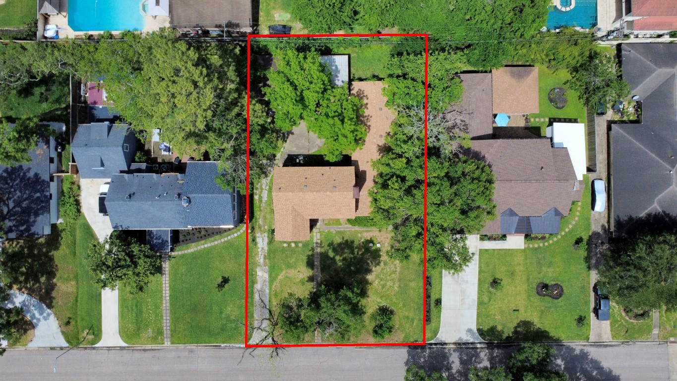 3735 Rio Vista Street Houston, TX 77021 - Photo 15 of 19 an aerial view of a house