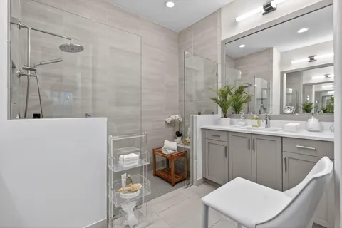 $885,000 | 11457 Pointe Midtown Drive, Palm Beach Gardens, FL 33418