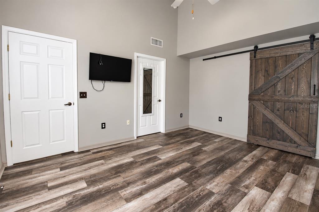 9116 Southwest 51st Road, Unit 303 Gainesville, FL 32608 - Photo 13 of 21 Gallery Image 13