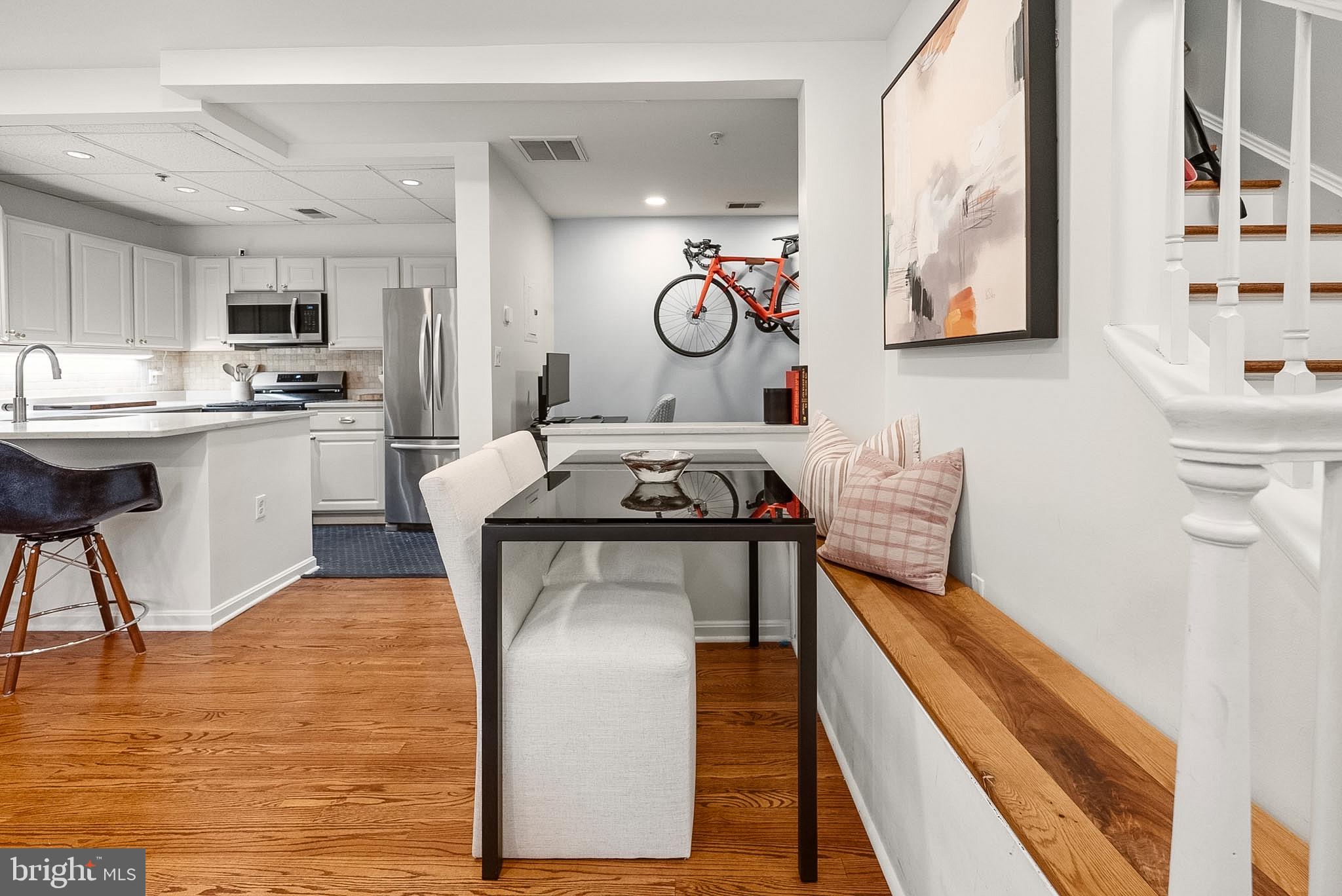 1935 Belmont Road Northwest, Unit 1121 Washington, DC 20009 - Photo 10 of 20 Modern elegance meets cozy charm.