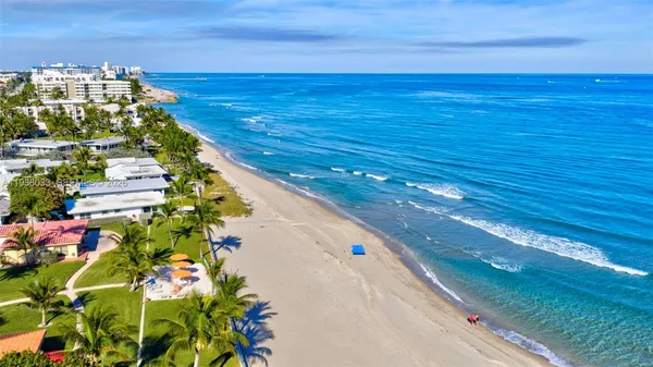 $870,000 | 1203 Hillsboro Mile, Unit P2, Hillsboro Beach, FL 33064