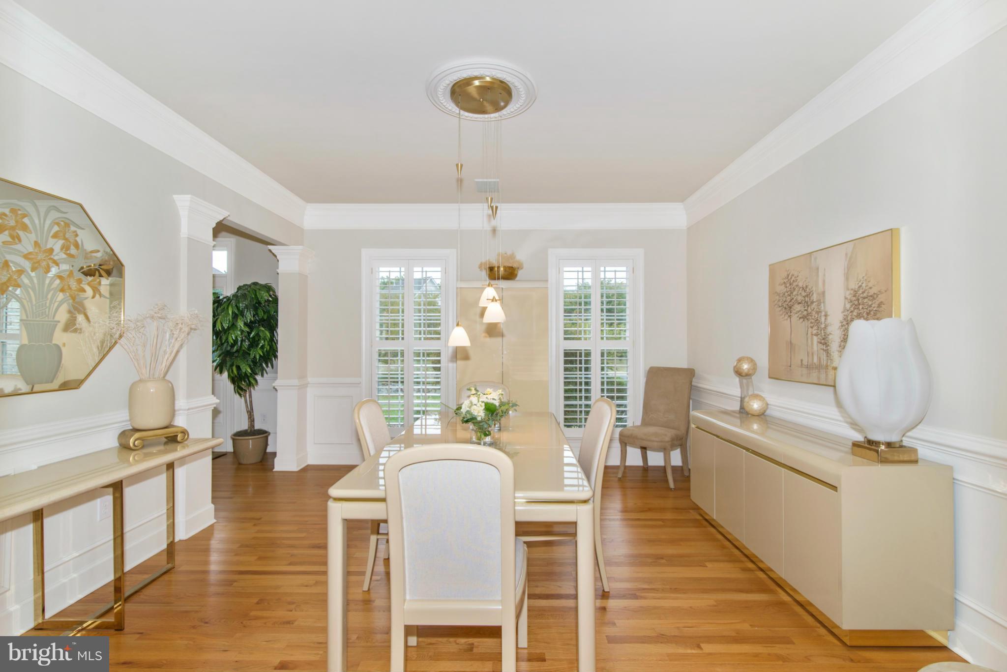 10401 Grey Fox Road Potomac, MD 20854 - Photo 12 of 28 Dining Room