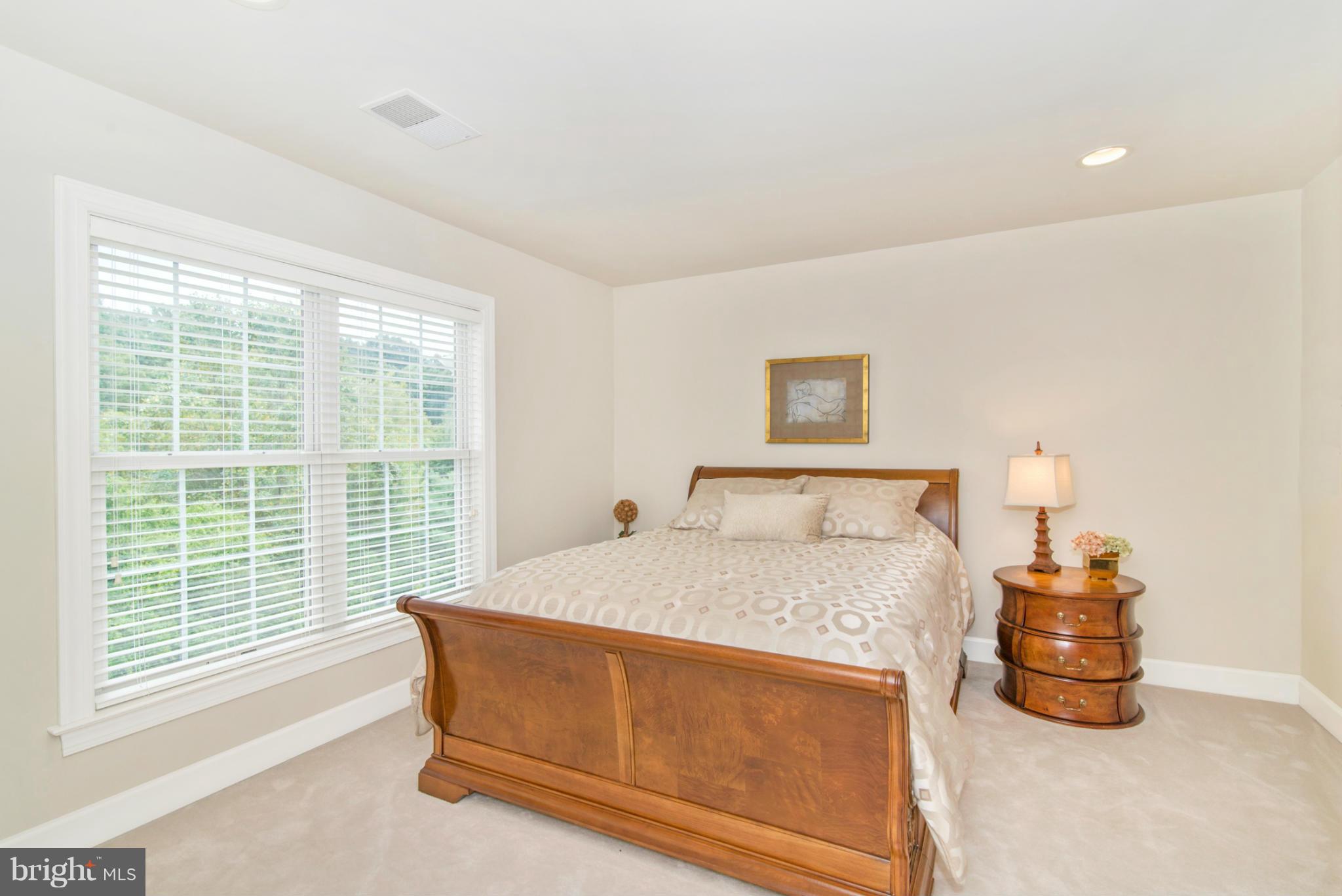 10401 Grey Fox Road Potomac, MD 20854 - Photo 23 of 28 Bedroom
