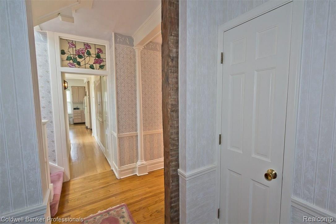 2324 Crooks Road Royal Oak, MI 48073 - Photo 37 of 51 HH.jpg